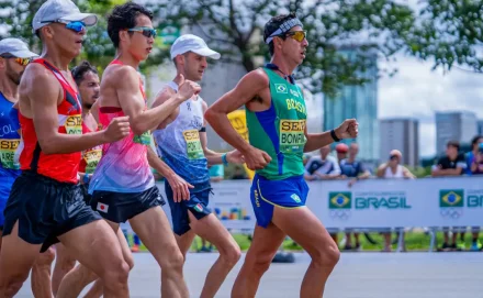 Caio Bonfim e equipe feminina conquistam bronze no Mundial de Marcha