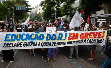Ribercon - Professores estaduais e municipais do Rio fazem paralisação de 24h